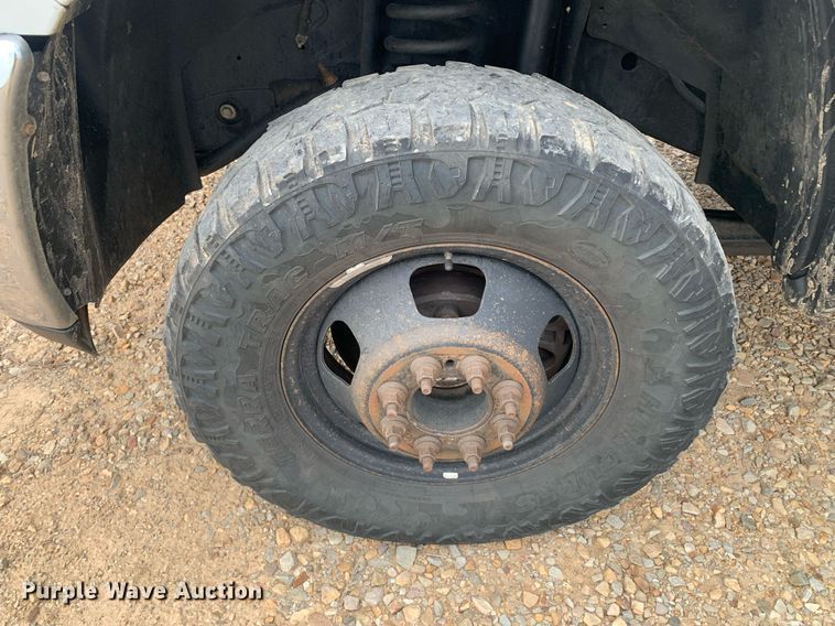 image for item DK7881 2015 Dodge Ram 3500HD  flatbed pickup truck