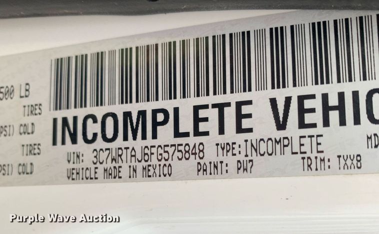 image for item DK7881 2015 Dodge Ram 3500HD  flatbed pickup truck