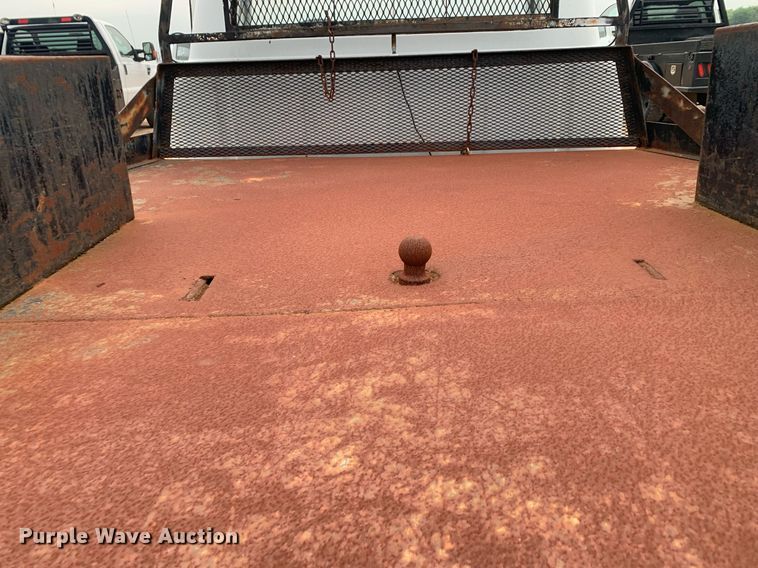 image for item DK7882 1963 Ford F350  flatbed pickup truck