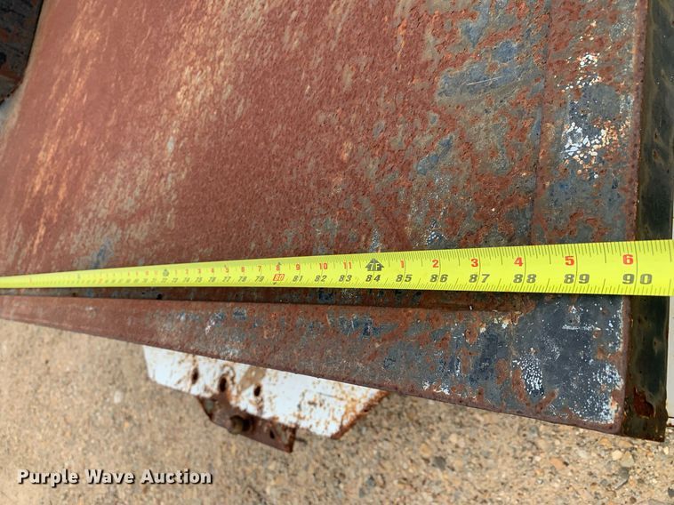 image for item DK7882 1963 Ford F350  flatbed pickup truck