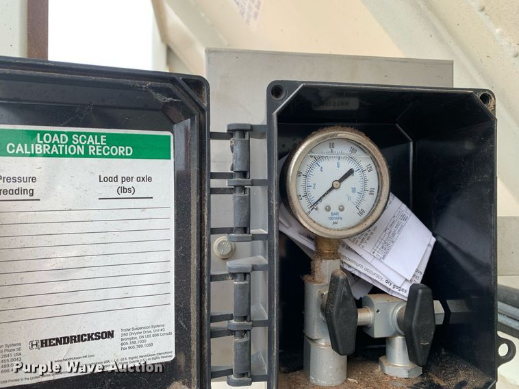 image for item DK7883 2015 Trinity Eagle Bridge  live bottom trailer