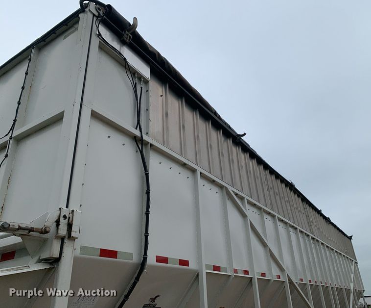 image for item DK7883 2015 Trinity Eagle Bridge  live bottom trailer