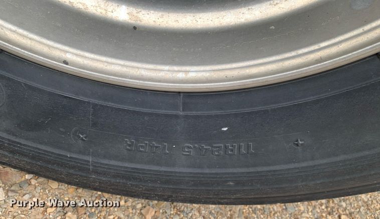 image for item DK7883 2015 Trinity Eagle Bridge  live bottom trailer