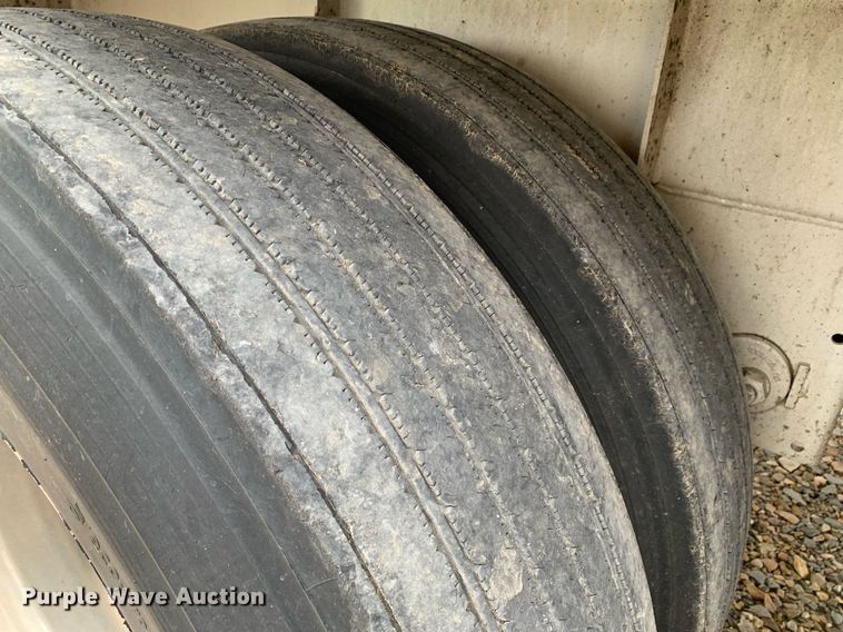 image for item DK7883 2015 Trinity Eagle Bridge  live bottom trailer