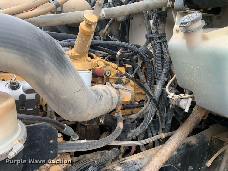 image for item DK7884 2007 Kenworth T300  cotton module transport truck