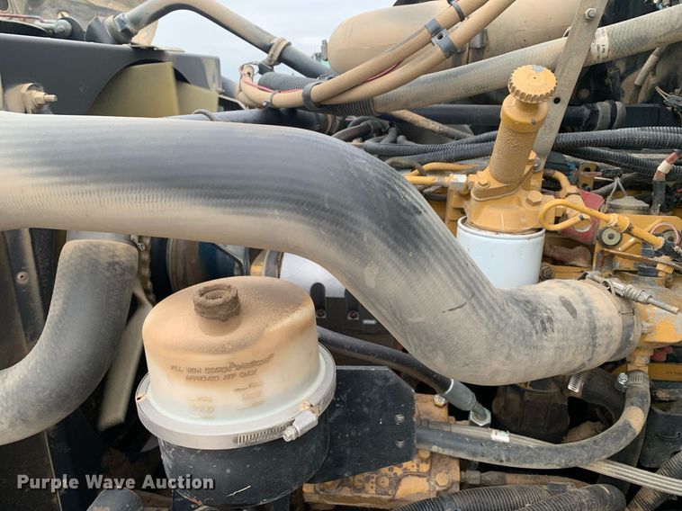 image for item DK7884 2007 Kenworth T300  cotton module transport truck