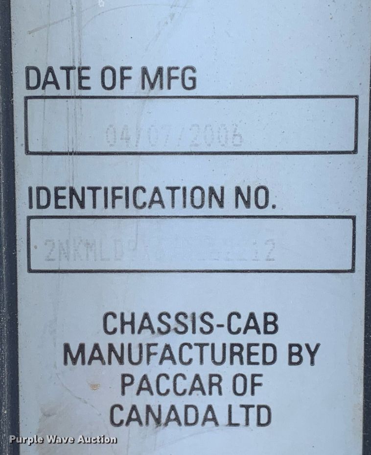 image for item DK7884 2007 Kenworth T300  cotton module transport truck