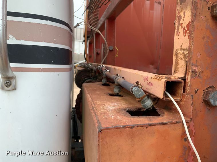 image for item DK7885 1981 International F1954  cotton module transport truck