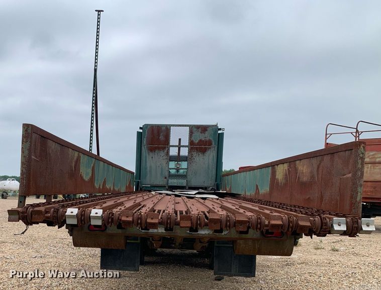 image for item DK7886 1998 Mack RD688S  cotton module transport truck