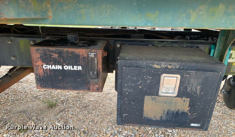 image for item DK7886 1998 Mack RD688S  cotton module transport truck