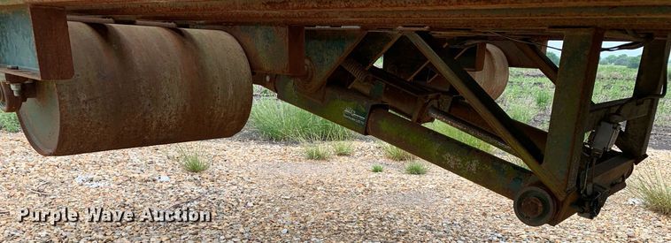 image for item DK7886 1998 Mack RD688S  cotton module transport truck