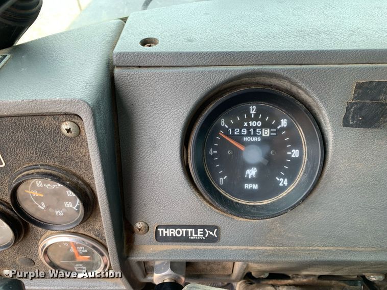 image for item DK7886 1998 Mack RD688S  cotton module transport truck