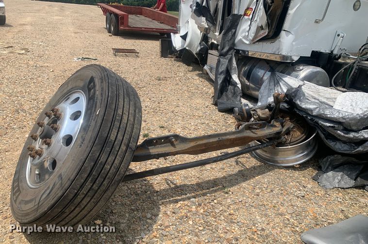 image for item DK7887 2014 Peterbilt 389  semi truck