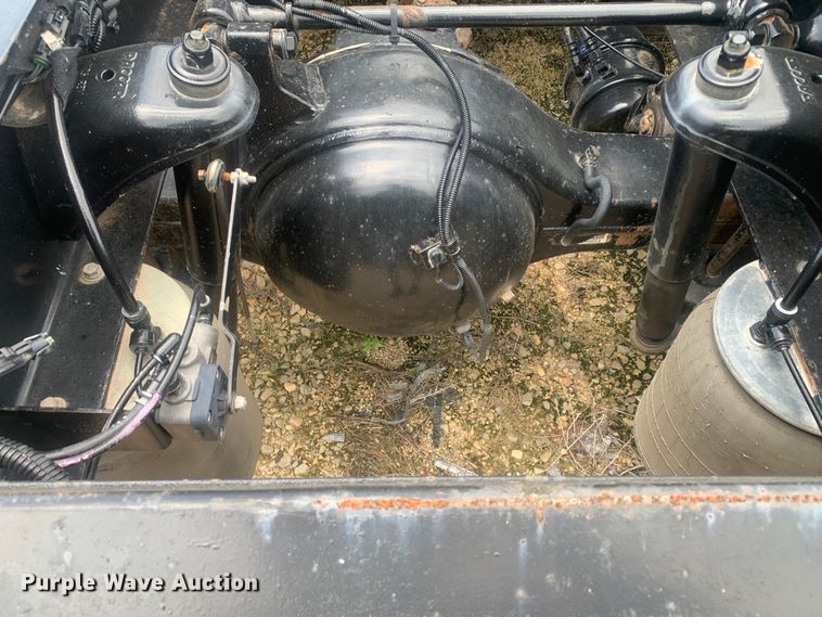 image for item DK7887 2014 Peterbilt 389  semi truck