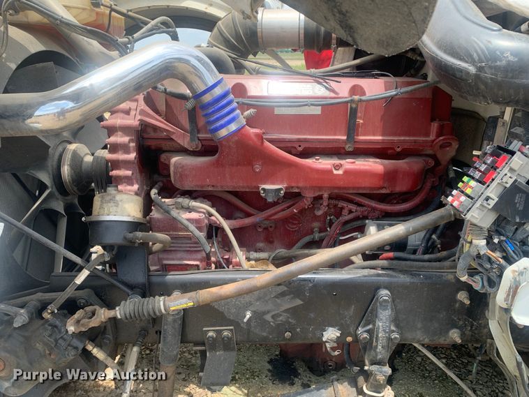 image for item DK7887 2014 Peterbilt 389  semi truck