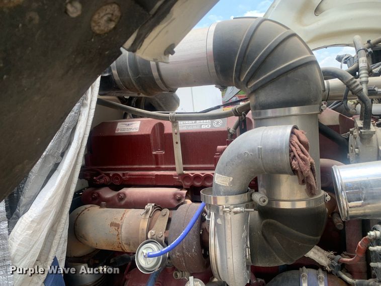 image for item DK7887 2014 Peterbilt 389  semi truck