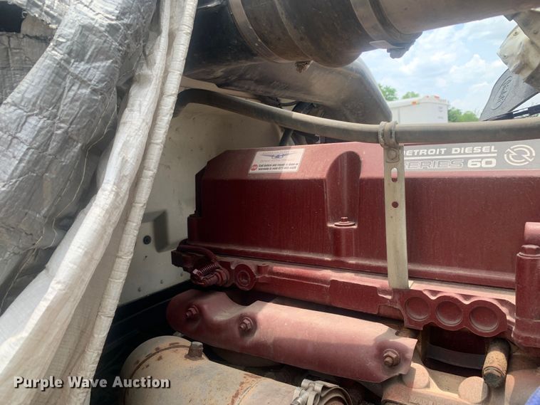 image for item DK7887 2014 Peterbilt 389  semi truck