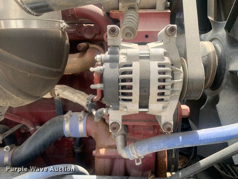 image for item DK7887 2014 Peterbilt 389  semi truck