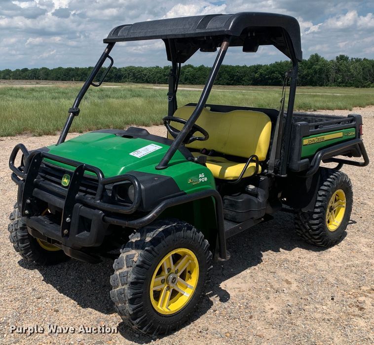 image for item DK7890 2015 John Deere 825E  utility vehicle