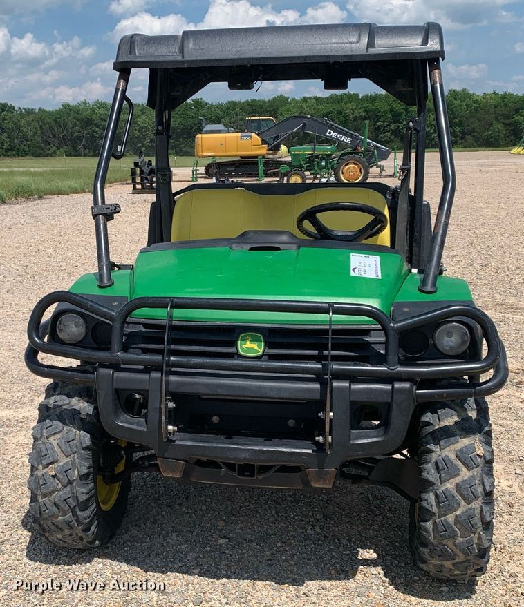 image for item DK7890 2015 John Deere 825E  utility vehicle