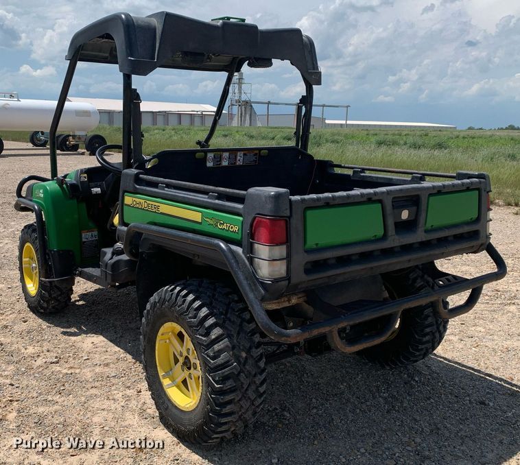 image for item DK7890 2015 John Deere 825E  utility vehicle