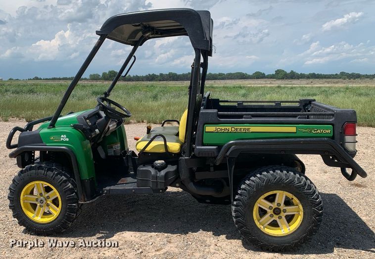 image for item DK7890 2015 John Deere 825E  utility vehicle