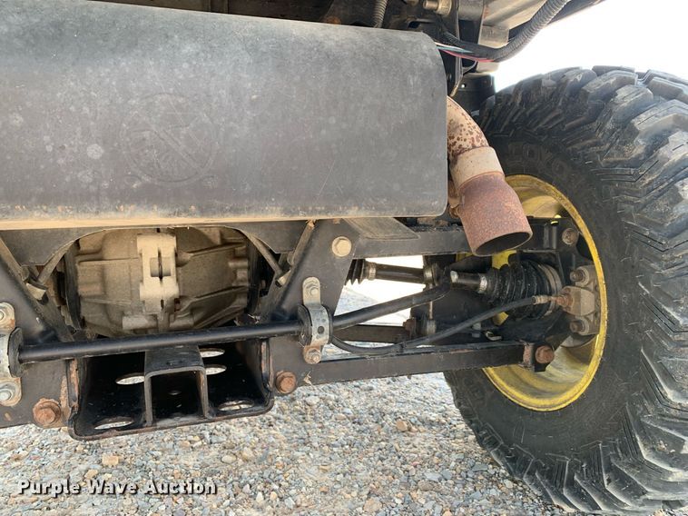 image for item DK7890 2015 John Deere 825E  utility vehicle