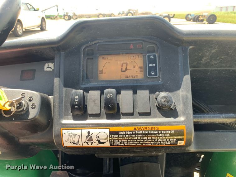 image for item DK7890 2015 John Deere 825E  utility vehicle