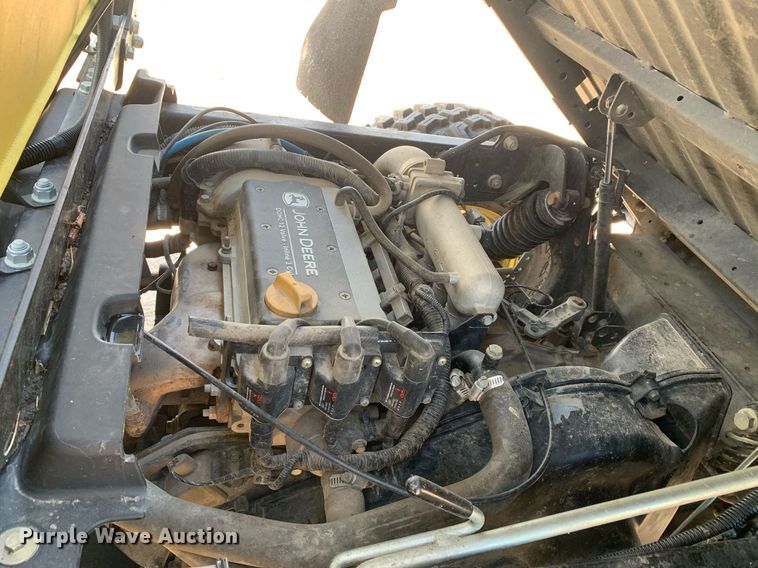 image for item DK7890 2015 John Deere 825E  utility vehicle