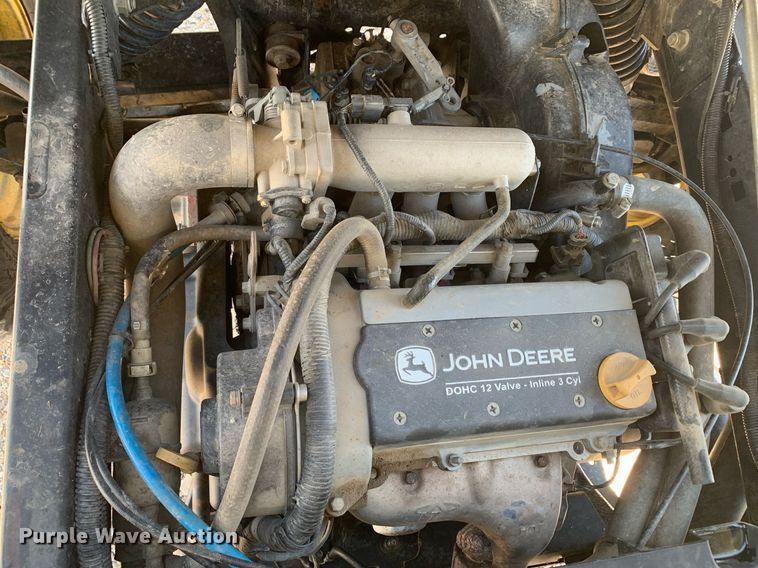 image for item DK7890 2015 John Deere 825E  utility vehicle