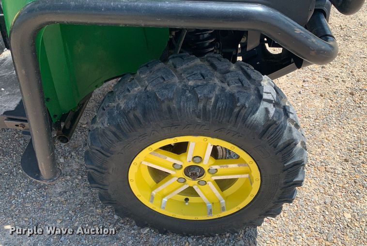 image for item DK7890 2015 John Deere 825E  utility vehicle