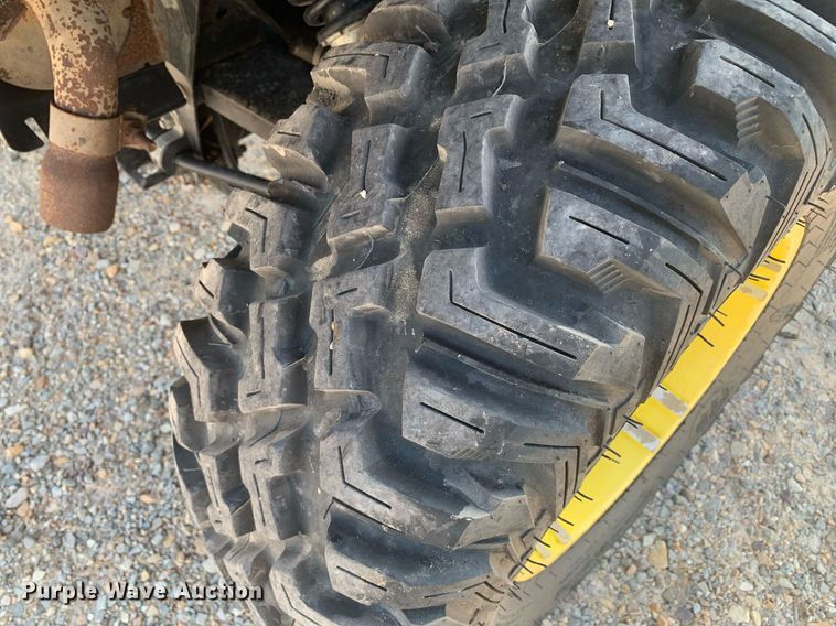 image for item DK7890 2015 John Deere 825E  utility vehicle