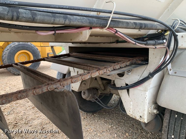 image for item DK7891 2015 Trinity Eagle Bridge  live bottom trailer