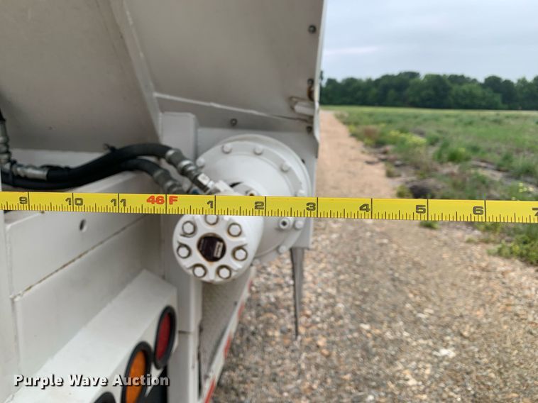 image for item DK7891 2015 Trinity Eagle Bridge  live bottom trailer