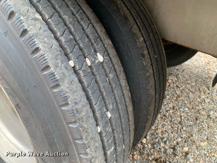 image for item DK7891 2015 Trinity Eagle Bridge  live bottom trailer