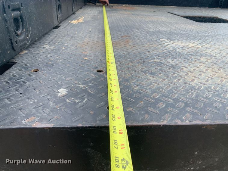 image for item DK7892 2011 Ford F350 Super Duty  flatbed pickup truck