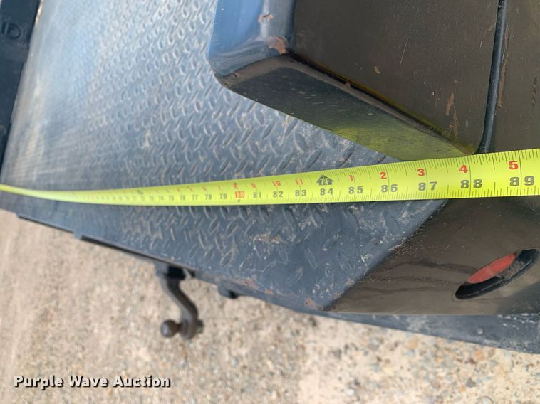 image for item DK7892 2011 Ford F350 Super Duty  flatbed pickup truck