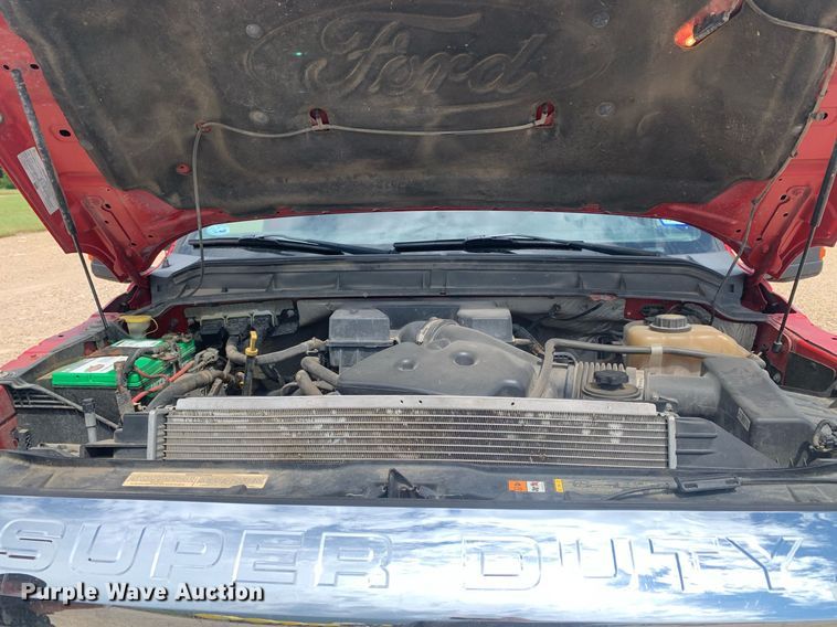 image for item DK7892 2011 Ford F350 Super Duty  flatbed pickup truck