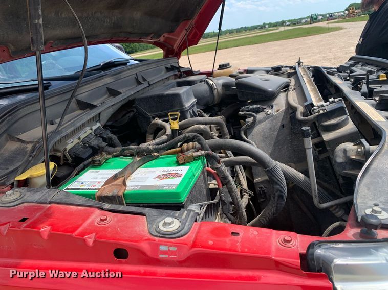 image for item DK7892 2011 Ford F350 Super Duty  flatbed pickup truck