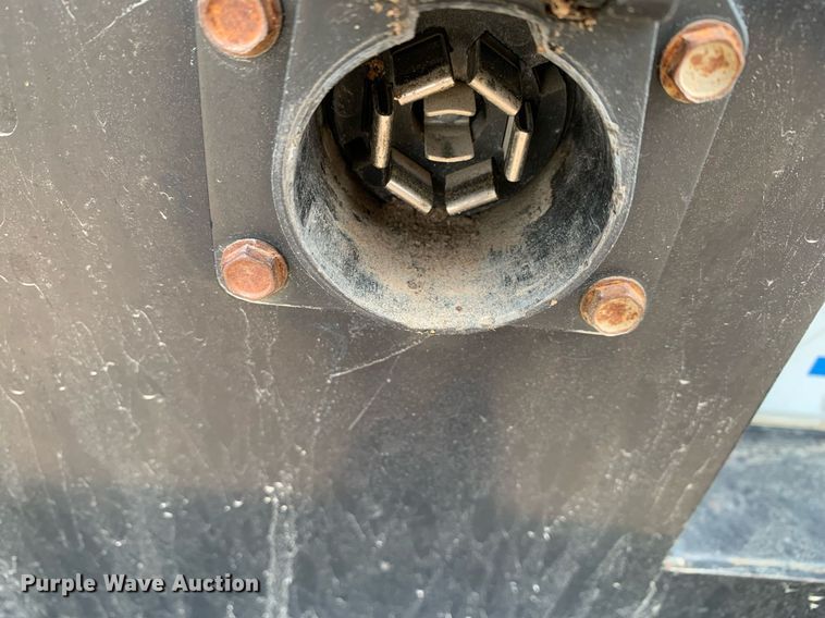 image for item DK7895 2010 Ford F350 Super Duty  flatbed pickup truck