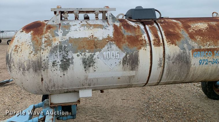 image for item DK7903 (2) NH3 tanks