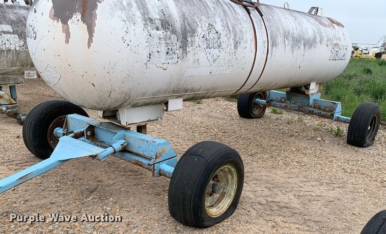 image for item DK7903 (2) NH3 tanks