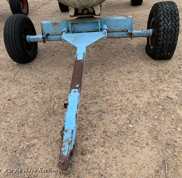 image for item DK7904 (2) NH3 tanks