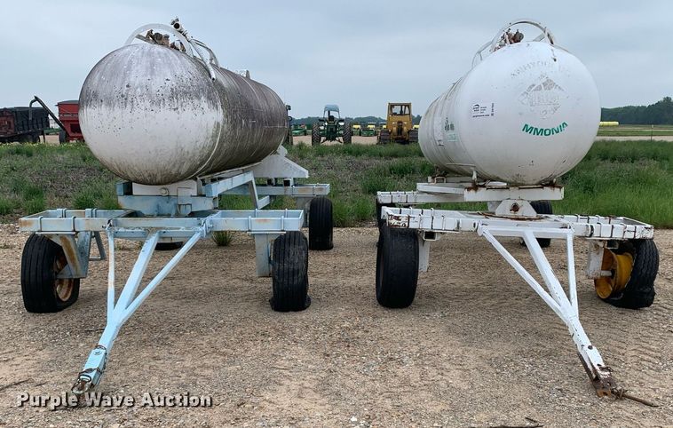 image for item DK7905 (2) NH3 tanks