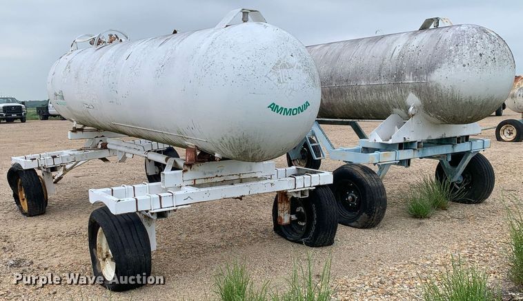 image for item DK7905 (2) NH3 tanks