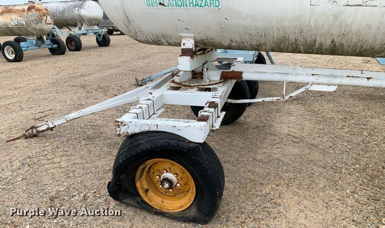 image for item DK7905 (2) NH3 tanks