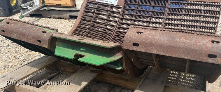 image for item DK7909 (3) John Deere small wire concaves