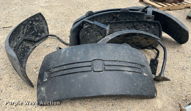 image for item DK7911 (6) John Deere 8295 fenders