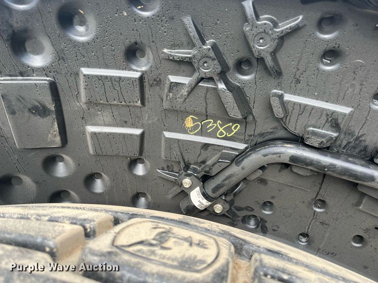 image for item DK7911 (6) John Deere 8295 fenders