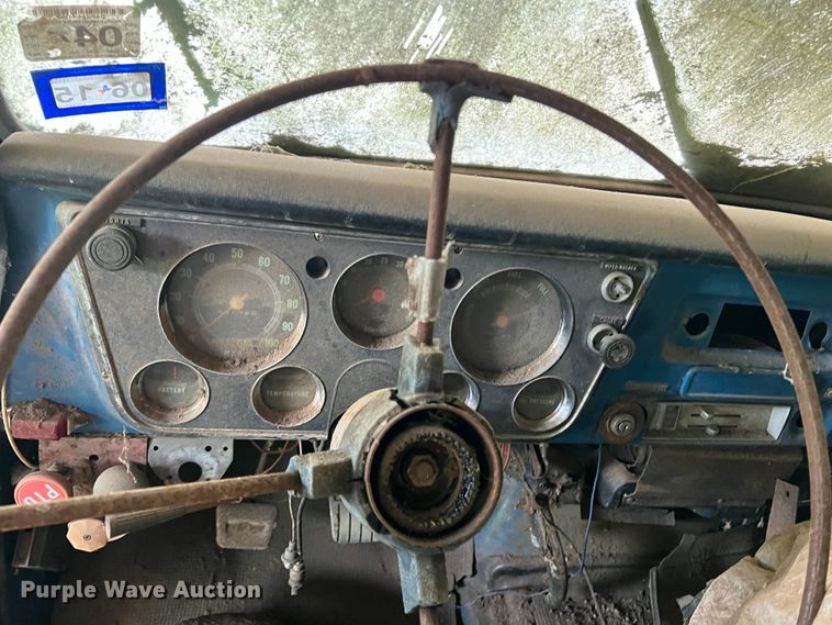 image for item DK7916 1972 GMC  grain truck